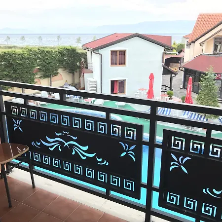 莱尼达斯酒店 酒店 Udenisht