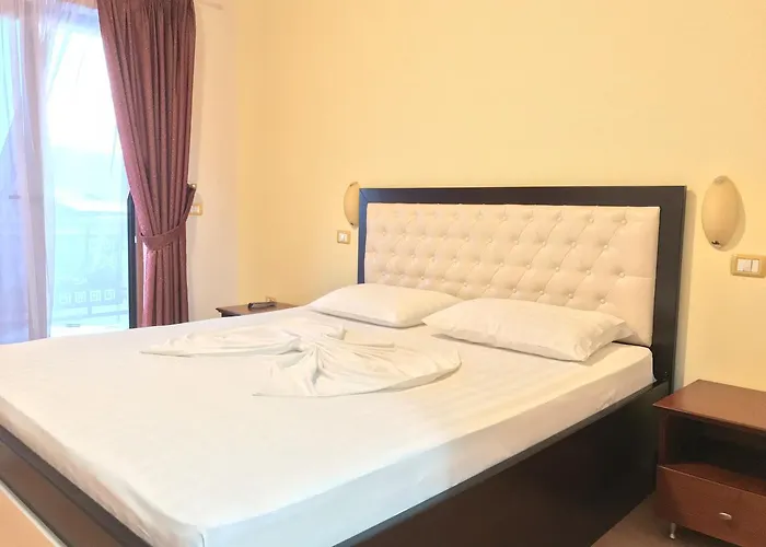 Lyhnidas Hotel Udenisht