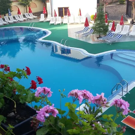 Lyhnidas Hotel Udenisht