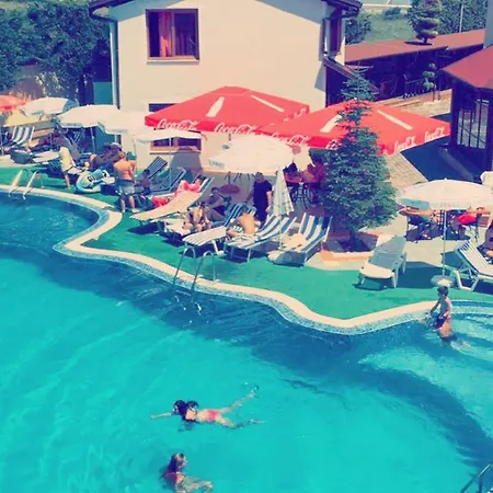 Hotel Lyhnidas