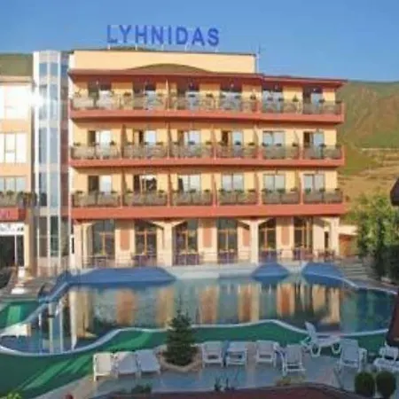 Lyhnidas Udenisht