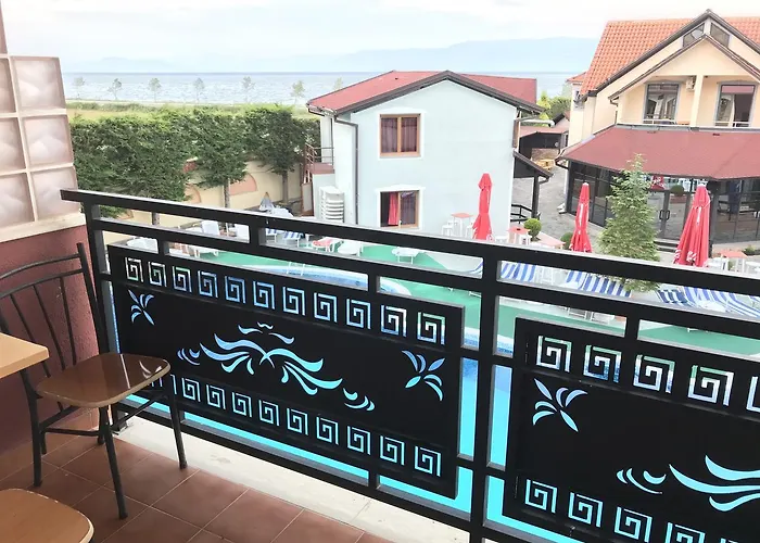 Lyhnidas Hotel Udenisht